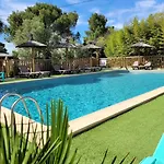 Zecamping 3 Etoiles Avec Piscine Chauffee - Bar Et Restaurant 3* Pezenas