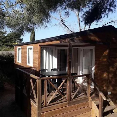 3 Etoiles - Piscine - Ccbbhca