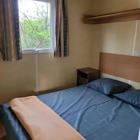 3 Etoiles - Piscine - Ccbbhca